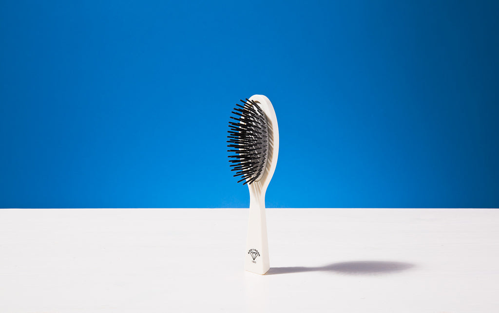 Travel hair brush, Ivory colour