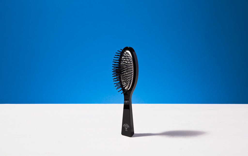 Travel hair brush, Black