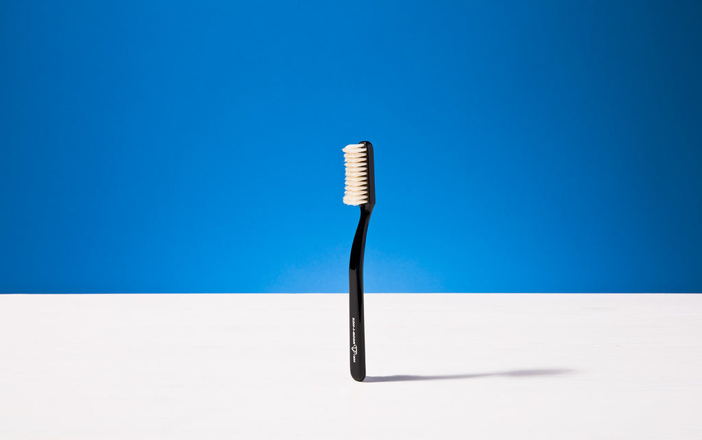 Broad Toothbrush, Black, Natural bristles