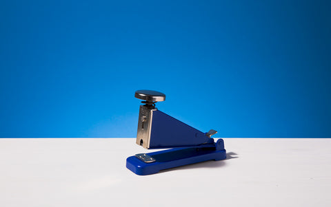 Desktop Blue Folle Classic Stapler